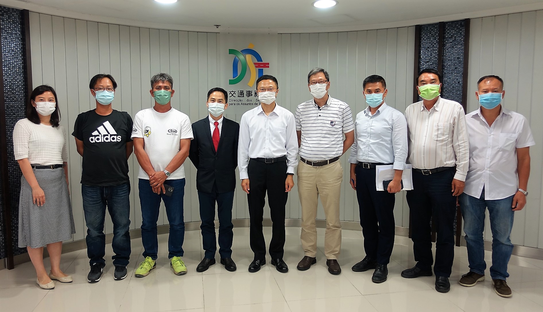 拜訪交通事務局林衍新局長_22-7-2021.JPG